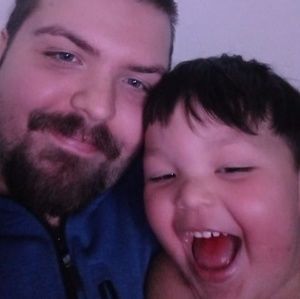 Meet your Posher, Thomas